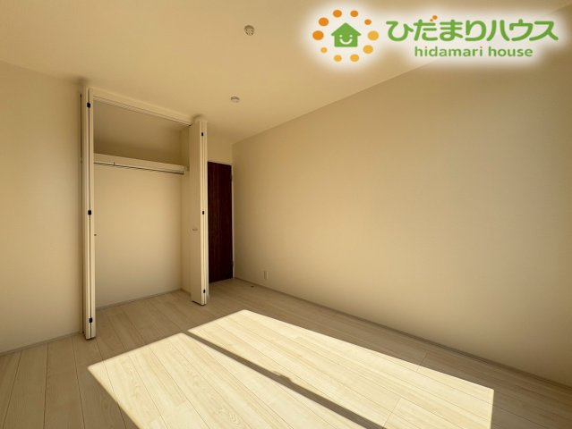 熊谷市宮本町第2　新築一戸建て　リーブルガーデン　01の洋室