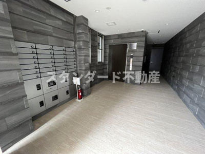 【エントランス】 | エクレレメディコ天六