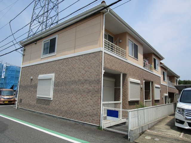 スカイピーク弐番館の外観|★使い勝手の良い間取り★