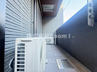 【バルコニー】 | 【ペット共生・ZEHマンション】＆　ＦＵＭＩＮＯＳＡＴＯ・旭化成ヘーベルメゾンHEBEL HAUS | 広々としたバルコニーです