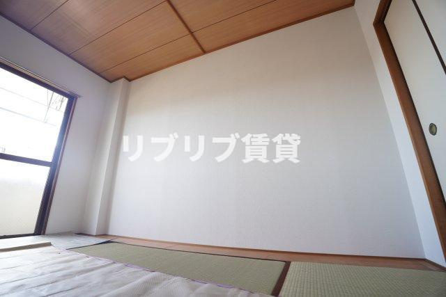 伊藤第三コーポの和室