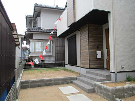 廿日市市前空３丁目の庭