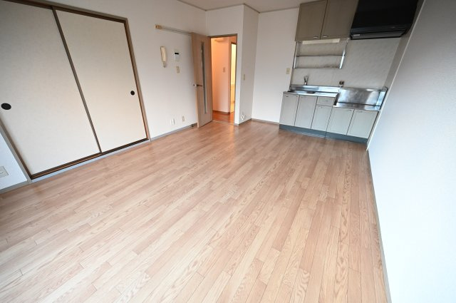 【居間・リビング】 | メゾン・ド　クレール