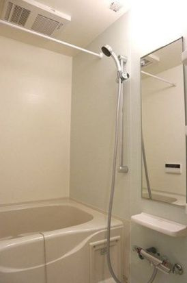 ローズメゾンの浴室