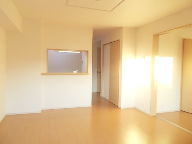 【居間・リビング】 | メゾン　ド　プラリネ