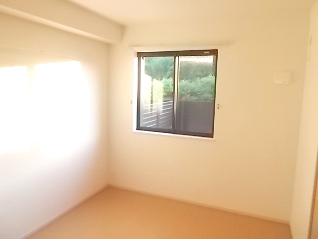 【寝室】 | メゾン　ド　プラリネ