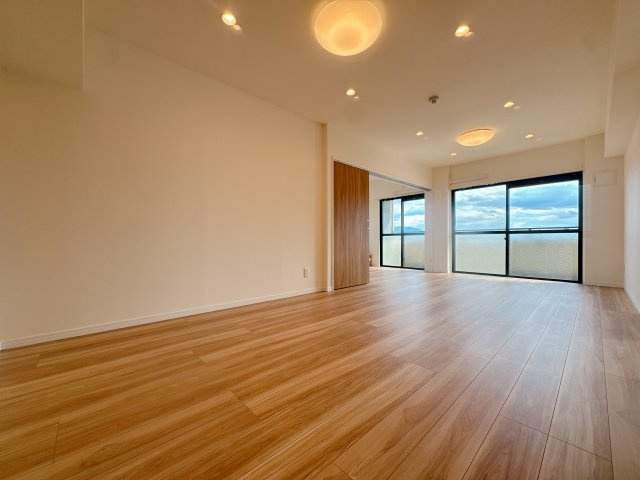 【居間・リビング】 | エスポワール吉塚☆仲介手数料無料☆