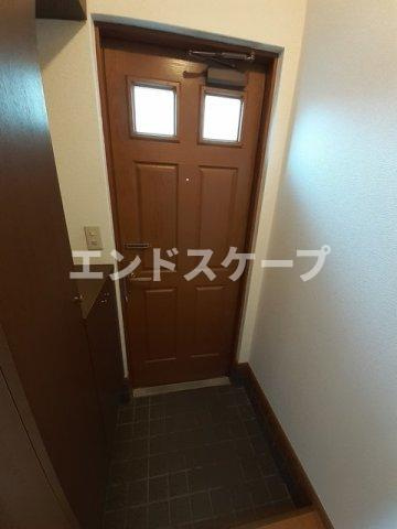 エトワールの玄関|高崎、前橋のお部屋探しはエンドスケープまで！お客様の理想お聞かせ下さい♪