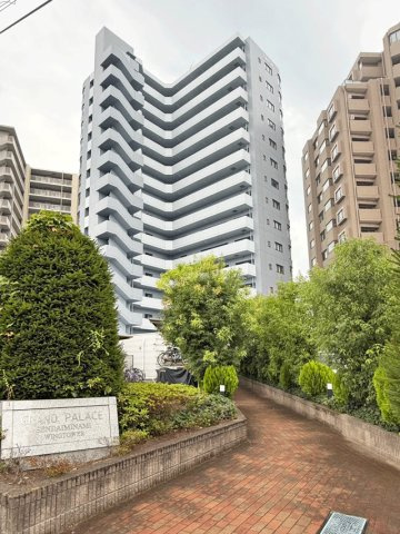 グランドパレス仙台南ウィングタワーの外観