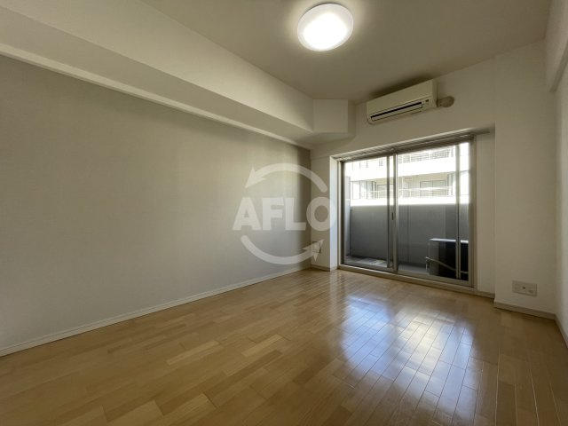 アーデン京町堀ウエストの居間・リビング|アーデン京町堀ウエスト　明るい室内