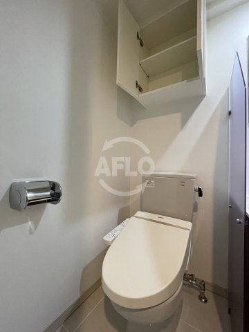 アーデン京町堀ウエストのトイレ|アーデン京町堀ウエスト　温水洗浄便座あり