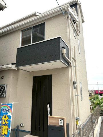 西宮市上大市４丁目の外観