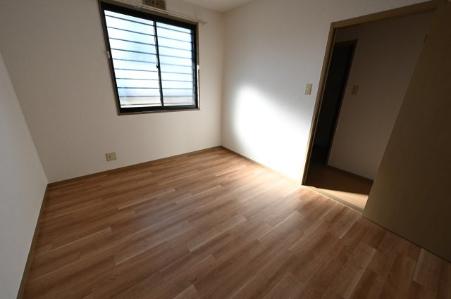 【洋室】 | ビクトワールA棟