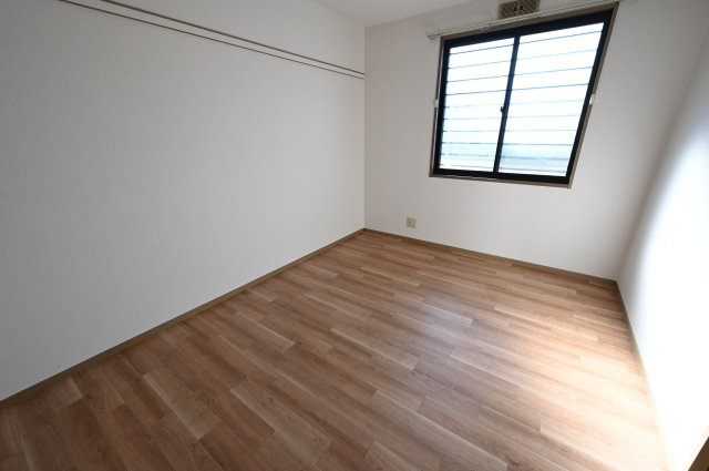 【洋室】 | ビクトワールA棟