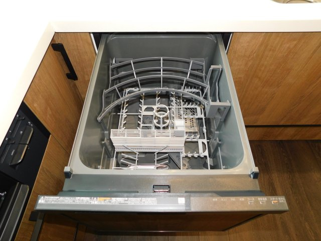 名古屋市北区柳原１丁目の新築一戸建のキッチン|◇食洗機◇　　家事の負担を軽減する便利な食洗機付き♪