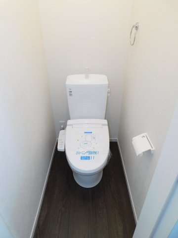 名古屋市北区柳原１丁目の新築一戸建のトイレ|◇トイレ◇　　１・２階　シャワートイレ