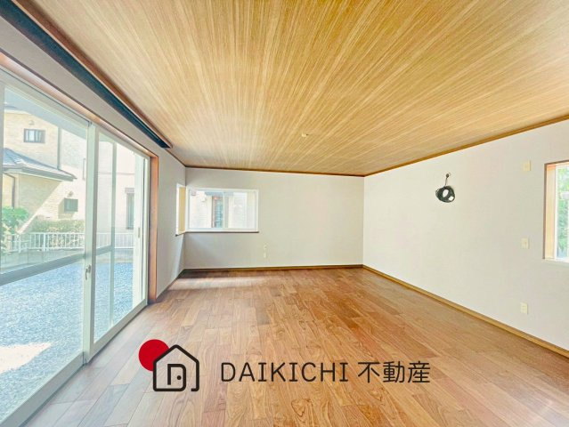 【居間・リビング】 | 久喜市南栗橋3丁目　中古戸建