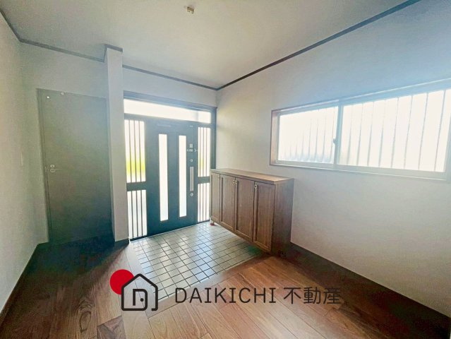 【玄関】 | 久喜市南栗橋3丁目　中古戸建