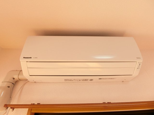 サンステージ東合川の設備|エアコンも付いてます