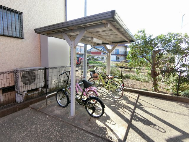 サンステージ東合川のその他共用部分|駐輪場も完備