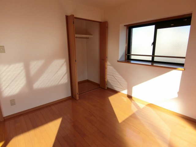 サンステージ東合川の洋室|きれいな洋室です