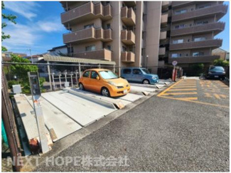 【駐車場】 | アズループレシオ | 駐車場です♪