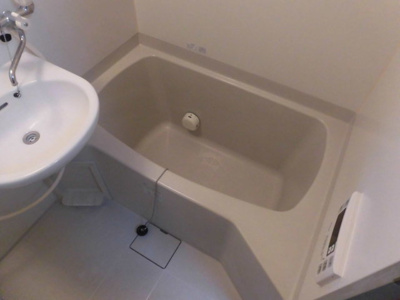 【浴室】 | メゾンササキ | きれいなお風呂です。