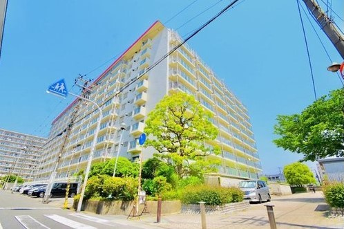 メガロコープ関目　10階の外観