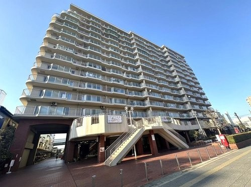 メロディーハイム守口　1階の外観