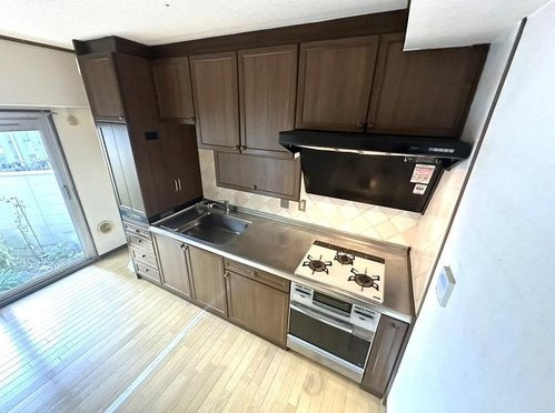 メロディーハイム守口　1階のキッチン