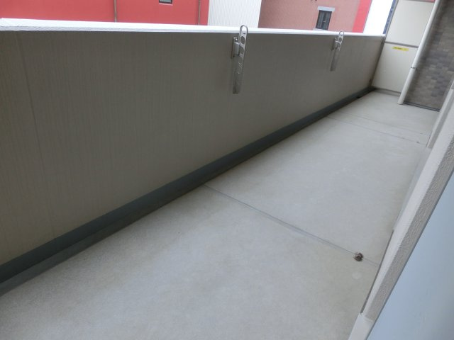 アイディスクエア川越新富町のバルコニー