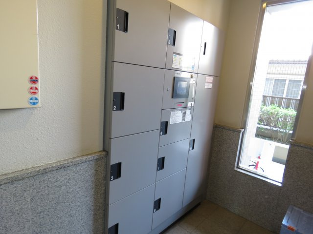 アイディスクエア川越新富町のその他共用部分|宅配ボックス
