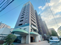 【外観】 | アクロス博多セントラルパーク☆仲介手数料無料☆ | 博多エリアを生活圏にする好立地。洗練された外観デザインが街のランドマークに。