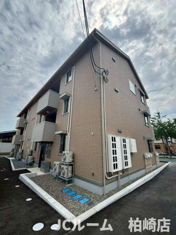 柏崎市三和町のアパート