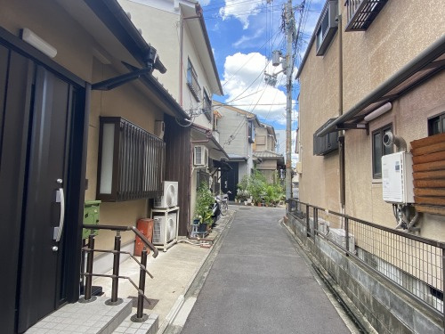 上京区柏清盛町 中古戸建の前面道路含む現地写真