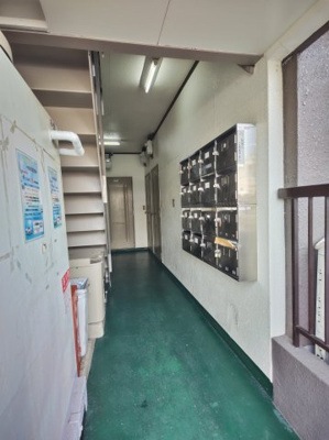 【ロビー】 | ロワール八坂