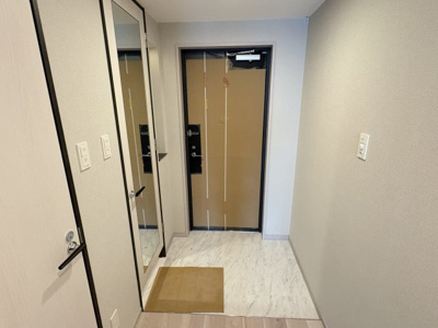 【玄関】 | ＬｉｖｅＣａｓａ西宮 | 落ち着いた玄関です