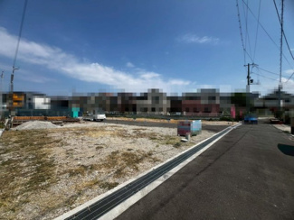 【前面道路含む現地写真】 | 西大路町　売土地　全５区画 | 【ご現地見学可能♪】 現地見学をご希望の際は是非、イエストアまでお問合せ下さい♪