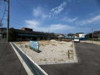 【前面道路含む現地写真】 | 西大路町　売土地　全５区画 | 自由設計可能ですので　家族の希望が詰まったマイホームを建築出来ますね！