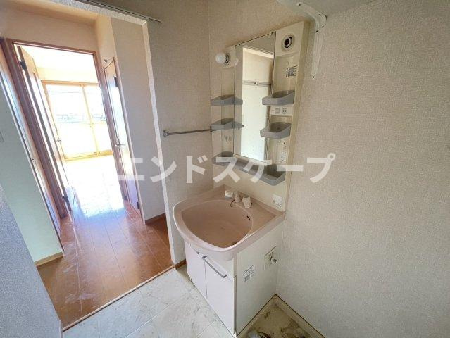 エクセラン　Aの洗面所|高崎、前橋エリアのお部屋探しはエンドスケープまで！お客様の理想お聞かせ下さい♪