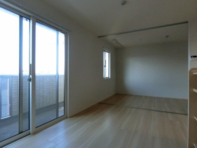 【洋室】 | ロイヤルハイツ2