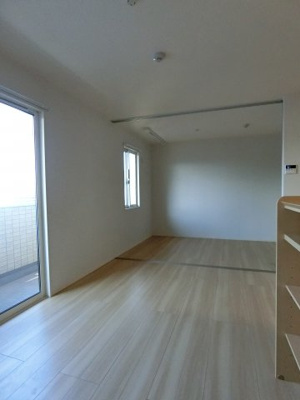 【居間・リビング】 | ロイヤルハイツ2