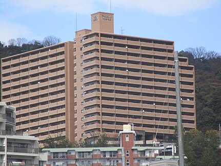 ライオンズヒルズ牛田早稲田の外観