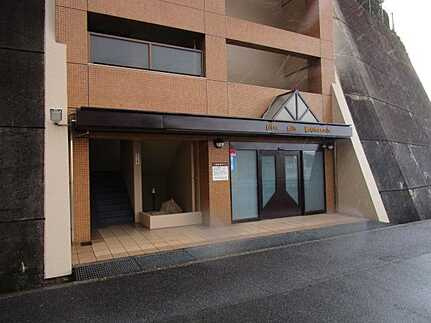 ライオンズヒルズ牛田早稲田の外観