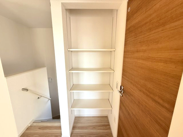 アーバンスタイル渋川市八木原１期　４号棟の収納|2階廊下収納です