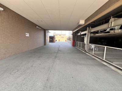 【駐車場】 | ヴィルヌーブ野江内代