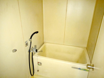 【浴室】 | 古市南コーポ２号棟 | 日々の暮らしに欠かせないお風呂です