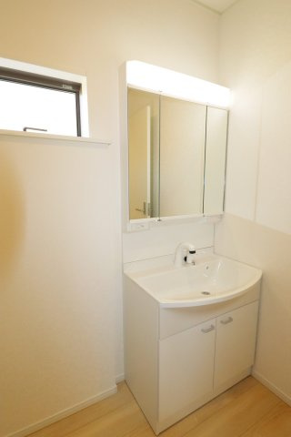 郡山市富田町大徳南第19　　　4号棟　　小山田小学校、大槻中学区のトイレ