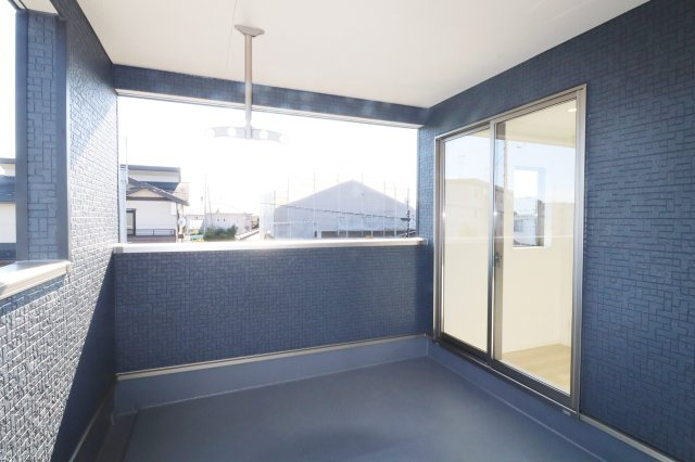 郡山市富田町大徳南第19　　　4号棟　　小山田小学校、大槻中学区のバルコニー