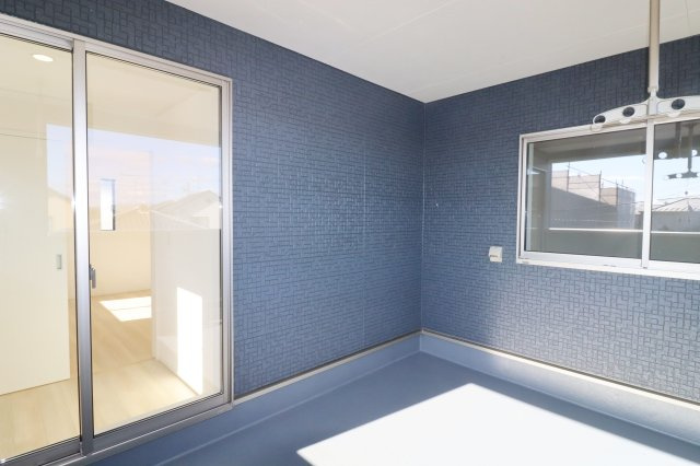 郡山市富田町大徳南第19　　　4号棟　　小山田小学校、大槻中学区のバルコニー